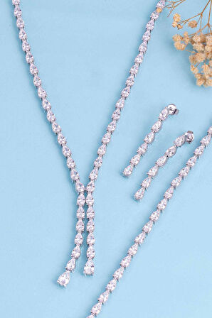 Gümüş Pazarım Pırlanta Montür Su Damlası Motifli Ful Taşlı 925 Ayar Gümüş Düğün Seti