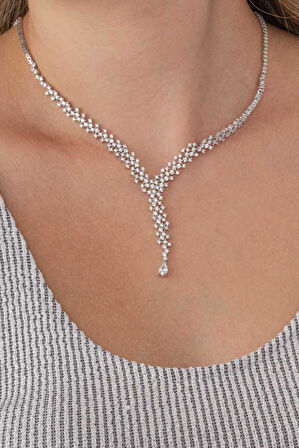 Gümüş Pazarım Pırlanta Montür 4 Tırnaklı Su Yolu 925 Ayar Gümüş Kolye