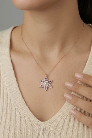 Gümüş Pazarım Ametist Taşlı Lotus Çiçeği Gümüş Kolye