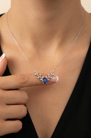 Gümüş Pazarım Safir Renkli Tasarım Gümüş Kolye