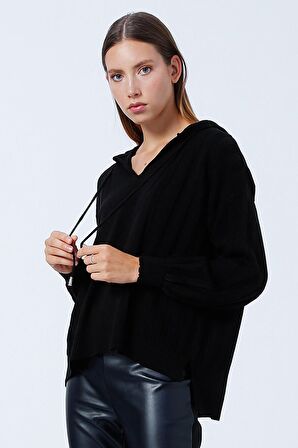 Fashion Friends Kapüşon Yaka Oversized Düz Siyah Kazak Kadın 22K0267K1