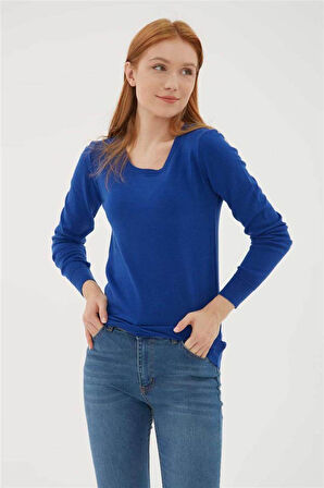 24K0779K1 Kadın U Yaka Kazak