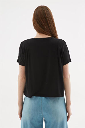 FASHION FRIENDS KADIN DÖKÜMLÜ CROP BLUZ 25Y0512K1