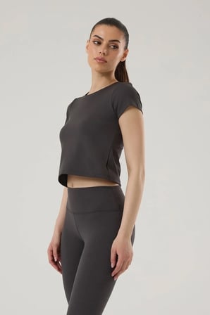 KADIN KISA KOLLU CROP T-SHIRT 4014