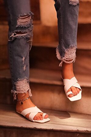 Likya Günlük Parmak Arası Terlik