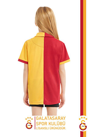 Galatasaray Orijinal Lisanslı Polo Yaka Çocuk T-Shirt + Bileklik + Atkı Set Hediyelik Ahşap Kutulu