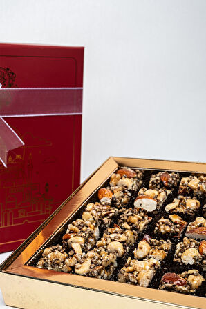 Geleneksel Konya Kenevir Helvası Özel Kutusunda Doğal Lezzet