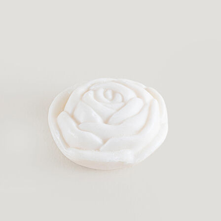 NEW ROSE Gül Desenli Bitkisel Sabun 100 g Beyaz