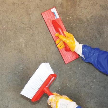 S'82 Tirfil Mala Sıva Perdahlama Aparatı Kırmızı Plastik Saplı