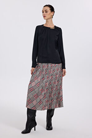 Ekol Kadın Zincir Aksesuarlı Önü Drapeli Bluz 2007 Siyah