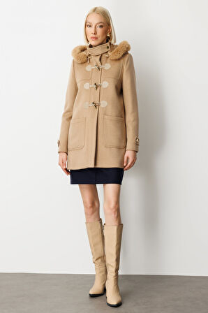 Ekol Kadın Yakası Kürklü Kapüşonlu Kaban 6015 Camel