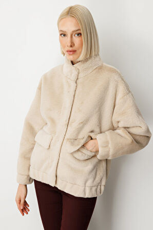 Ekol Kadın Peluşlu Kapak Cepli Mont 8007 Kum