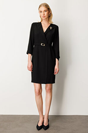 Ekol Kadın Yakası Broşlu Beli Kuşaklı Midi Elbise 4013 Siyah