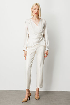 Ekol Kadın Kruvaze Yaka İnci Detaylı Bluz 3009 İnci