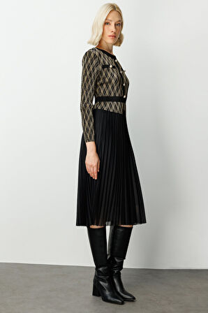 Ekol Kadın Akordiyon Kumaş Süs Düğmeli Elbise 4909 Siyah