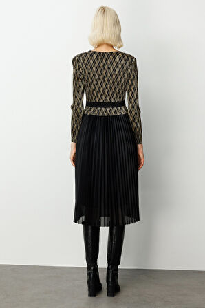 Ekol Kadın Akordiyon Kumaş Süs Düğmeli Elbise 4909 Siyah