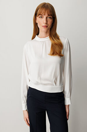 Ekol Kadın Sırtı Dantelli Yırtmaç Detaylı Bluz 3025 Ekru