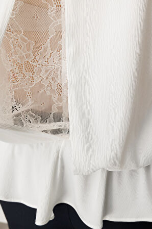 Ekol Kadın Sırtı Dantelli Yırtmaç Detaylı Bluz 3025 Ekru