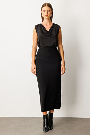 Ekol Kadın Büyük Beden Arkası Yırtmaç Görünümlü Krep Etek 2033 Siyah