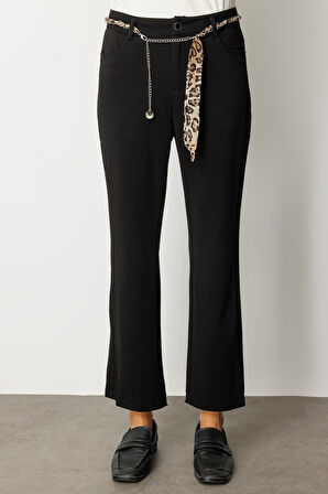 Ekol Kadın Paçası Yırtmaçlı Zincir Kemerli Pantolon 1901 Siyah