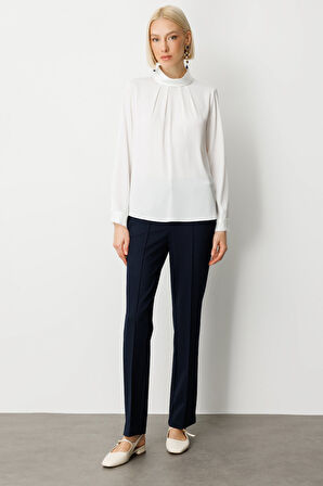 Ekol Kadın Önü Pileli Dantel Detaylı Bluz 3059 Ekru