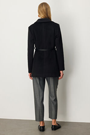 Ekol Kadın Beli Kemerli Kapak Cepli Kaban 6011 Siyah