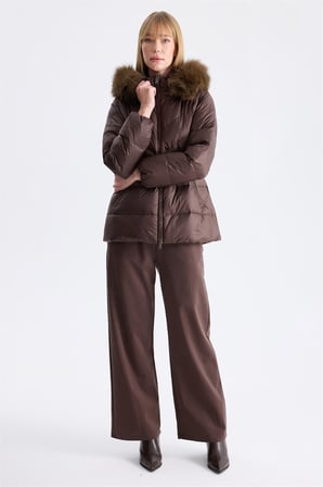 Ekol Kadın Beli Kemerli Kaz Tüyü Mont Kahverengi