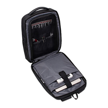 Classone GA-0014 Guntlet V1 Sert Kabuk Serisi 15.6 inch Uyumlu WTX Pro Su Geçirmez Kumaş Laptop Çant