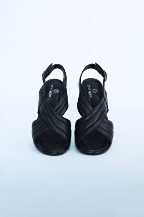 Kadın Topuklu Ayakkabı Z6912003-Siyah | 36