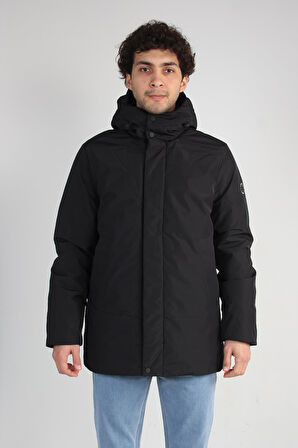 1014 İçi Parçalı Kapşonlu Mont