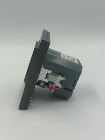 MUTLUSAN RİTA USB+TYPE-C Lİ TOPRAKLI PRİZ FÜME