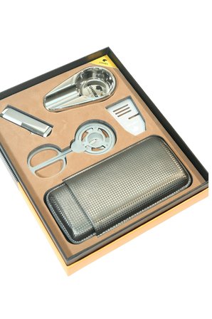 Cohiba 3 Torch Çakmak Makas Sehpa Küllük Kılıf Beşli Puro Seti TR9868