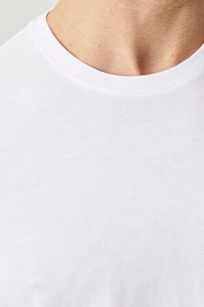 Erkek Slim Fit Bisiklet Yaka %100 Pamuk Kısa Kollu Tişört