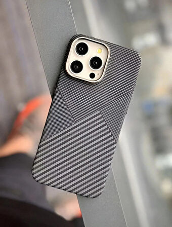 ŞOK FİYAT!! Iphone 15 Plus Uyumlu Karbon Fiber MagSafe Özellikli Kılıf