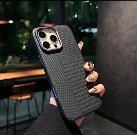 ŞOK FİYAT!! Iphone 16 Plus Uyumlu Karbon Fiber MagSafe Özellikli Kılıf