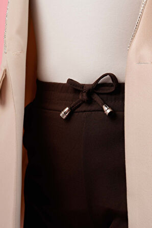 Kadın Dar Kalıp Havuç Pantolon Bel Lastikli Pantolon Koyu Kahverengi