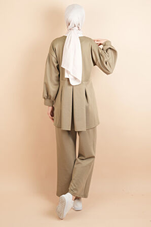 V Yaka Bel Oturtmalı Balon Kol Gül Broşlu Scuba İkili Kombin Takım Yeşil