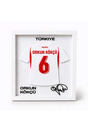 Arvina Atelier Türkiye Milli Takımı Orkun Kökçü 3D Forma Çerçevesi | Ahşap Çerçeve 25 x 25 cm
