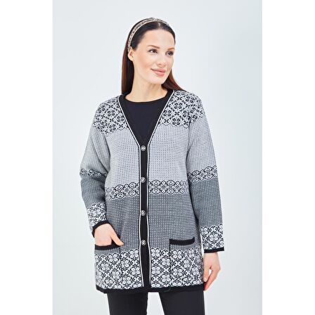 Fresh&Moda Kadın Siyah Beyaz  Desenli Triko Düğmeli Cepli Kışlık Anne Hırkası