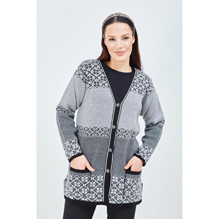 Fresh&Moda Kadın Siyah Beyaz  Desenli Triko Düğmeli Cepli Kışlık Anne Hırkası