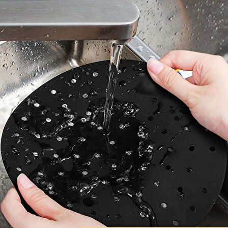 Siyah Isıya Dayanıklı Yıkanılabilir Silikon Fırın Ve Airfryer Yuvarlak Model Pişirme Matı 23 Cm 