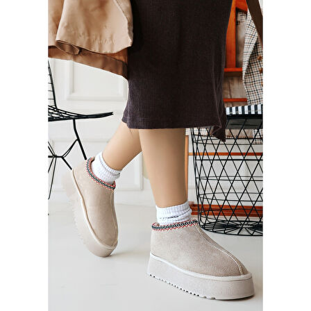 Foyk Bej Süet Bot - Lisinya