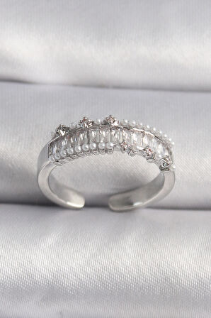 Pirinç Gümüş Renk Zirkon Taşlı İnci Detay VIP Seri Kadın Yüzük - Lisinya