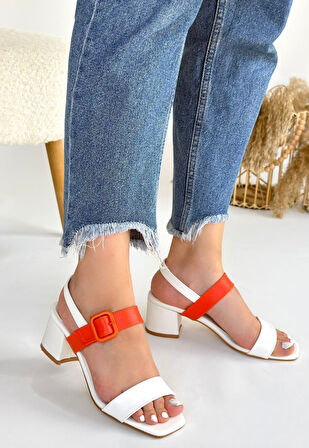 Year Beyaz Cilt Turuncu Detaylı Beyaz Topuklu Ayakkabı - Lisinya