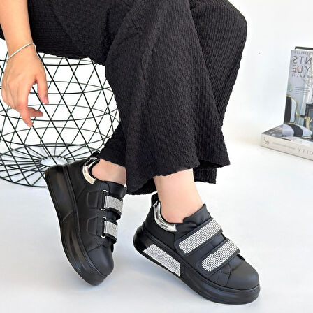 Nino Siyah Cilt Cırt Cırtlı Spor Ayakkabı - Lisinya