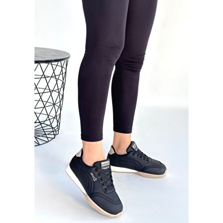 Tawen Siyah Cilt Bej Tabanlı Bağcıklı Spor Ayakkabı - Lisinya