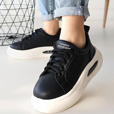 Chris Siyah Cilt Bağcıklı Spor Ayakkabı - Lisinya