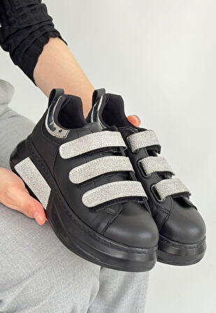 Elika Siyah Cilt Simli Cırt Cırtlı Spor Ayakkabı - Lisinya