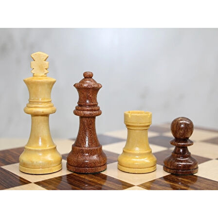 Özel Vernikli Mıknatıs Taşlı Ahşap Katlanabilir Kutulu Satranç Oyunu 30 Cm G223 ( Lisinya )