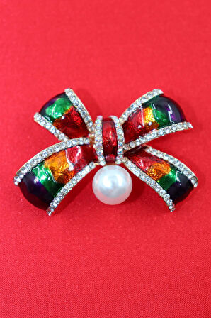 Fiyonk broş. Taşlı tasarım broş, incili broş. Yaka iğnesi broş. Kadın broş. Broş.